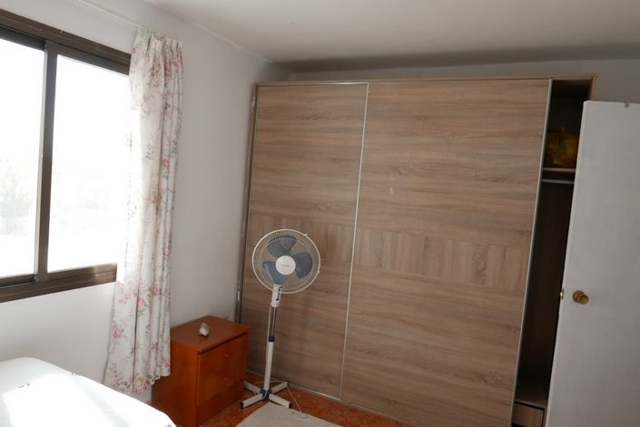 Image No.42-7 Bed Property for sale