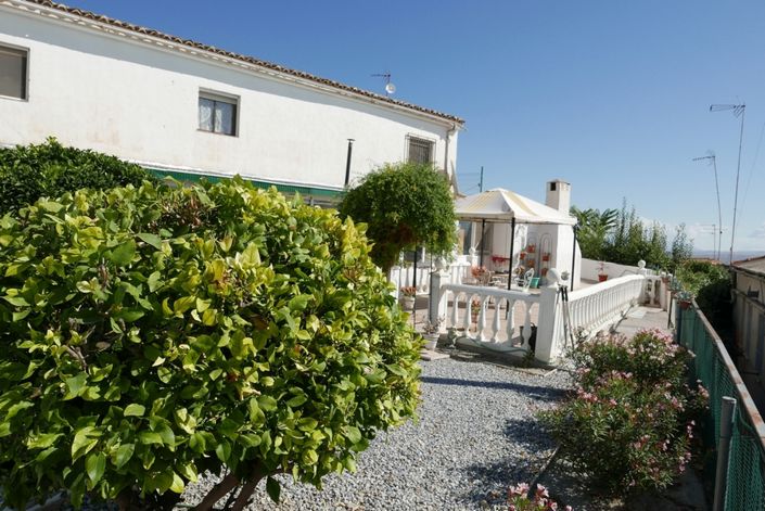 Image No.50-7 Bed Property for sale