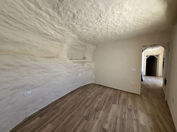 Image No.22-House for sale