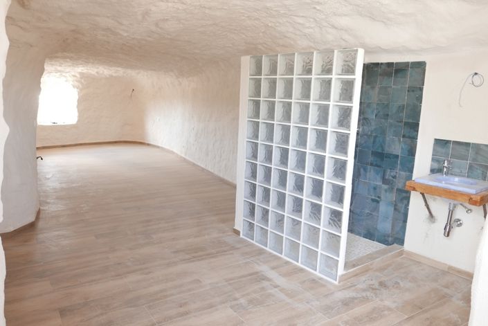 Image No.30-House for sale