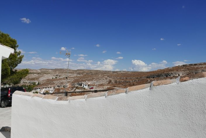 Image No.42-House for sale