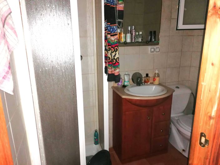 Image No.14-3 Bed Property for sale