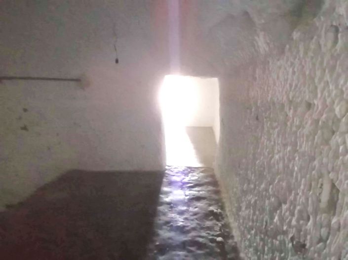 Image No.21-6 Bed House for sale