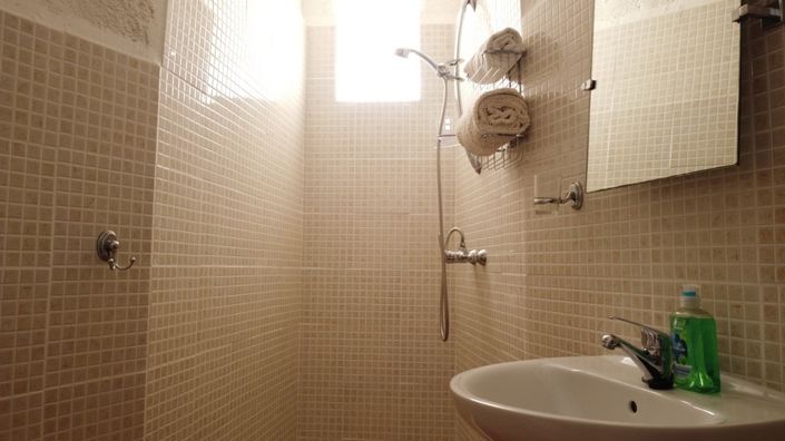 Image No.22-3 Bed House for sale