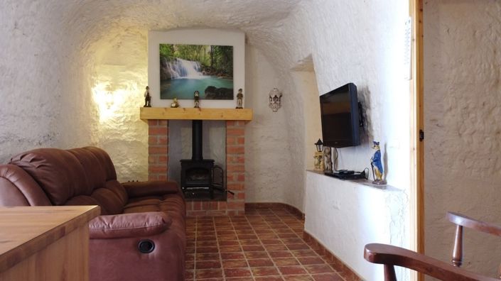 Image No.23-3 Bed House for sale