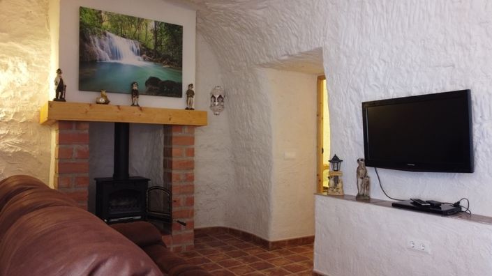 Image No.24-3 Bed House for sale