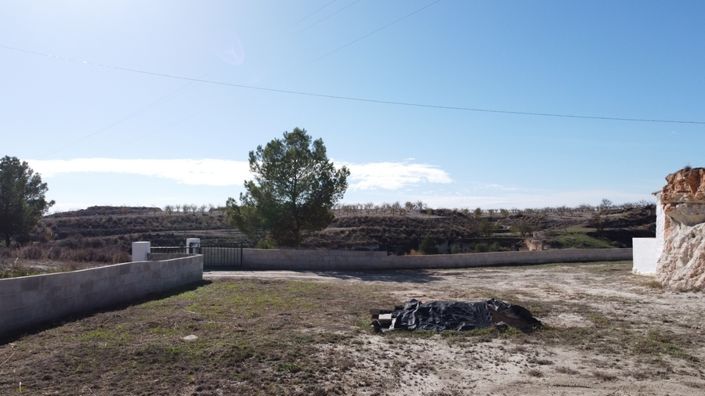 Image No.4-3 Bed House for sale