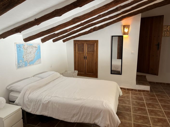 Image No.25-3 Bed Cortijo for sale