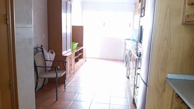 Image No.5-6 Bed Property for sale