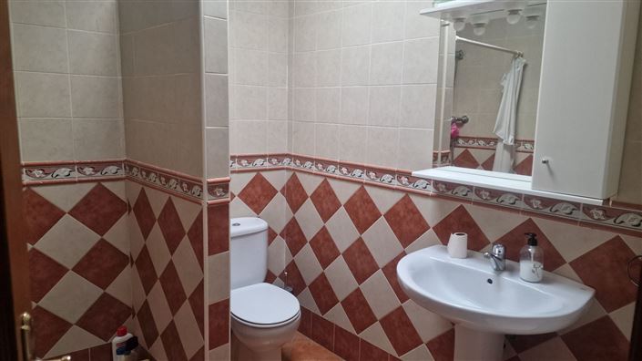 Image No.12-7 Bed Country House for sale