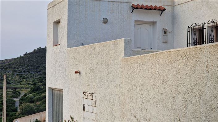 Image No.21-7 Bed Country House for sale