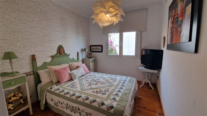 Image No.42-5 Bed Property for sale