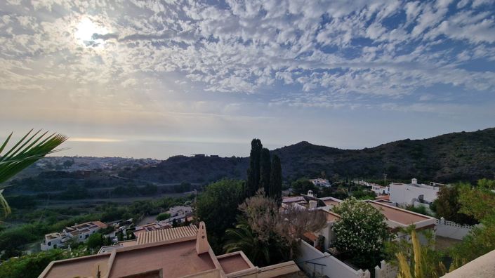 Image No.7-6 Bed Property for sale