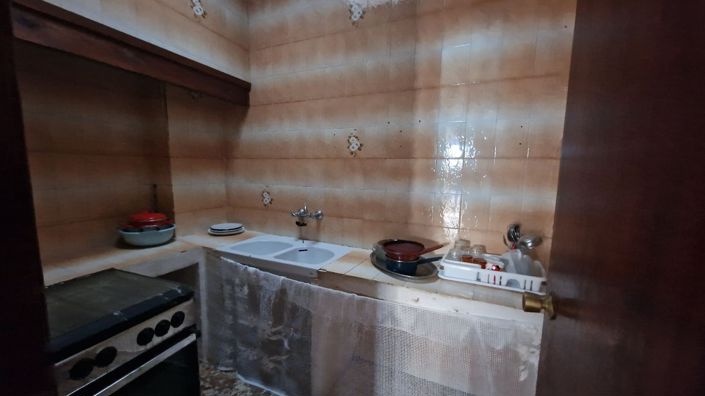 Image No.2-1 Bed Townhouse for sale