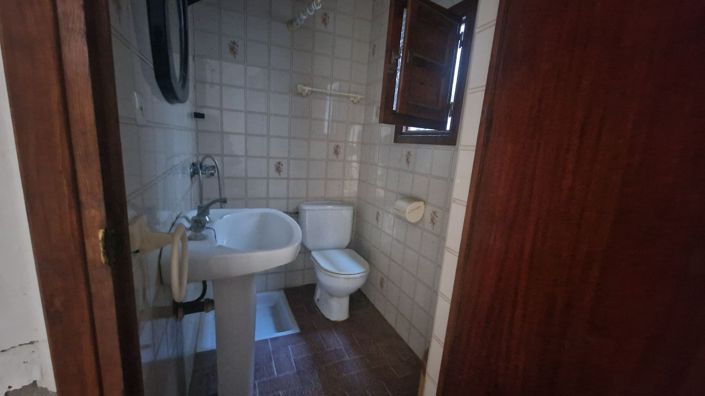 Image No.7-1 Bed Townhouse for sale