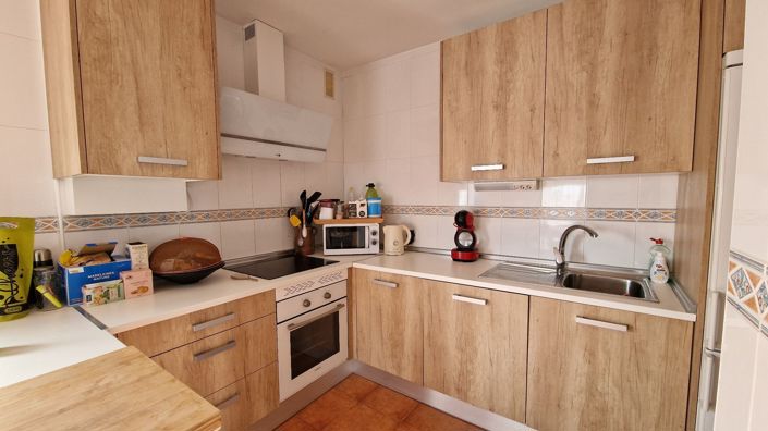 Image No.12-2 Bed Apartment for sale