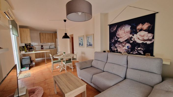 Image No.13-2 Bed Apartment for sale