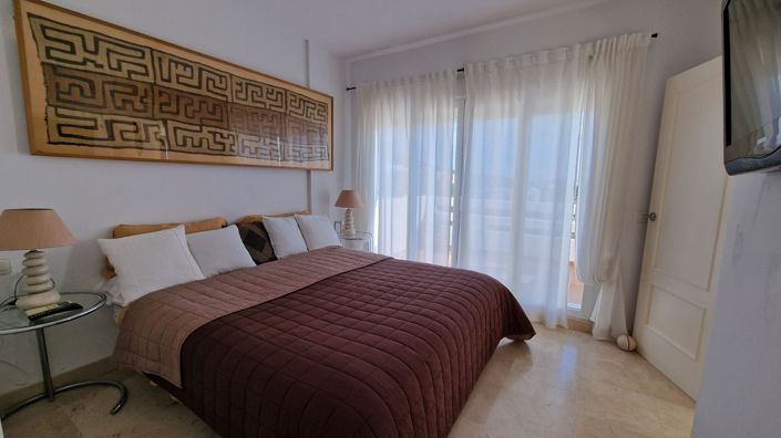 Image No.36-3 Bed Duplex for sale