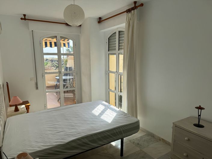 Image No.12-2 Bed Apartment for sale