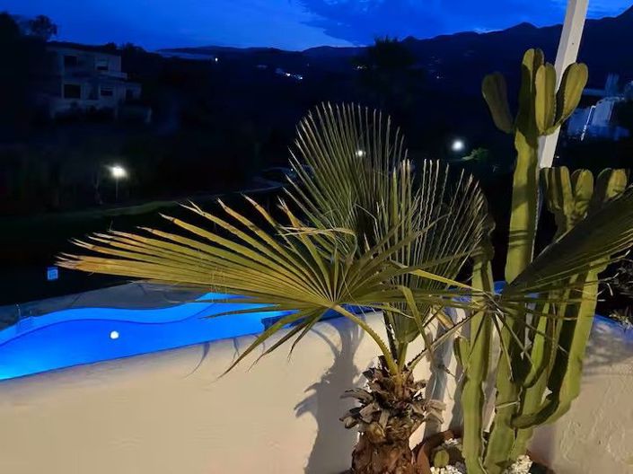 Image No.22-2 Bed Apartment for sale