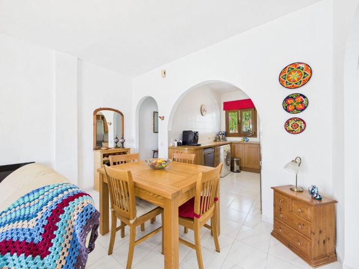 Image No.8-2 Bed Apartment for sale