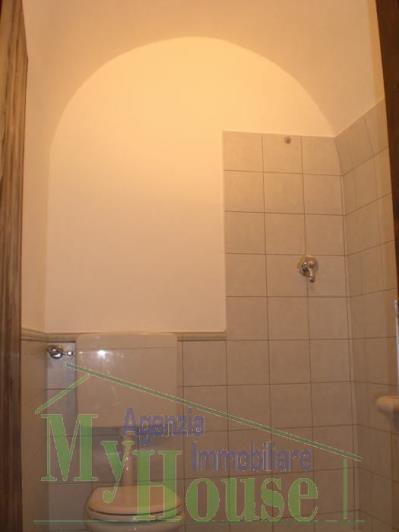 Image No.9-2 Bed House for sale