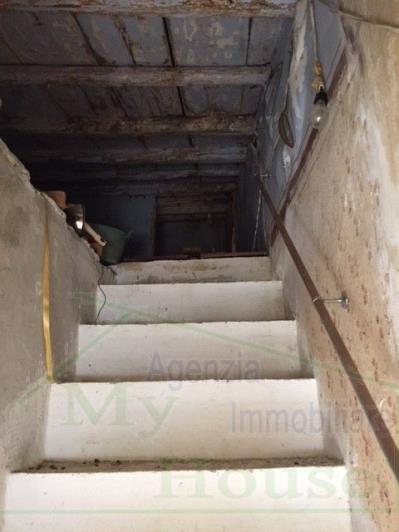 Image No.10-2 Bed House for sale