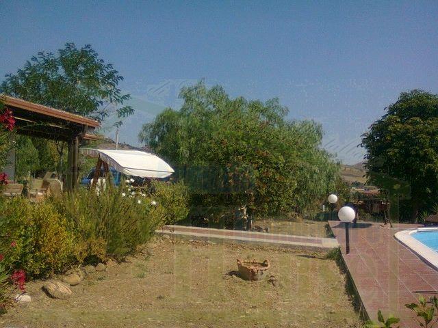 Image No.27-3 Bed Villa for sale