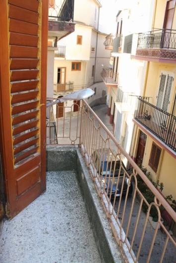 Image No.9-3 Bed Townhouse for sale