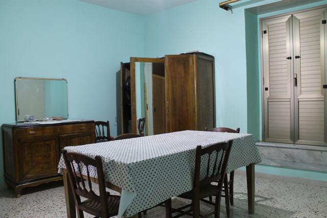 Image No.2-3 Bed Townhouse for sale