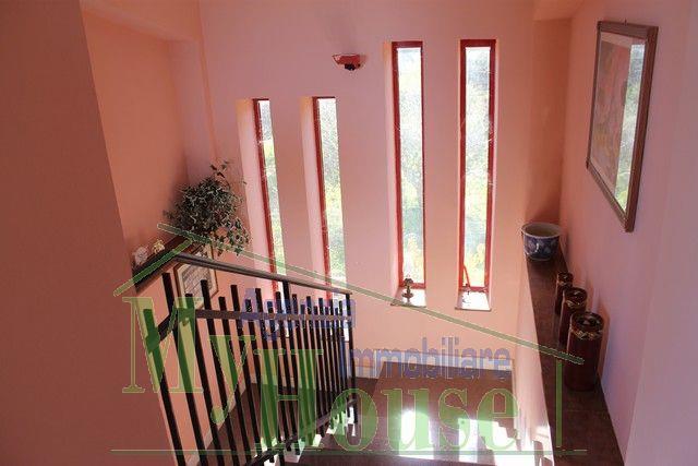 Image No.6-3 Bed Villa for sale