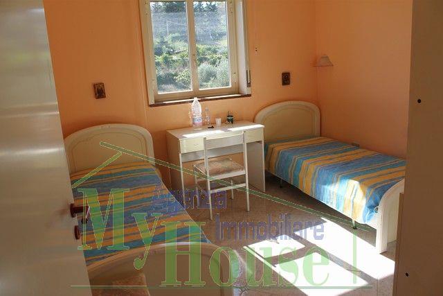 Image No.8-3 Bed Villa for sale