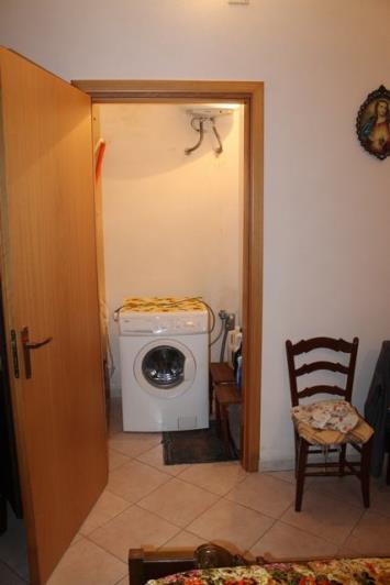 Image No.8-2 Bed Townhouse for sale