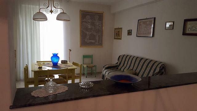 Image No.10-3 Bed Townhouse for sale