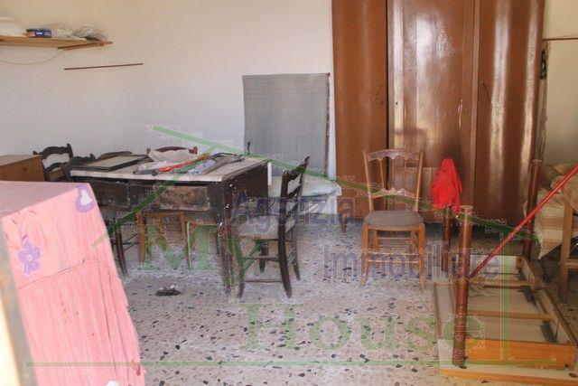 Image No.16-2 Bed Villa for sale