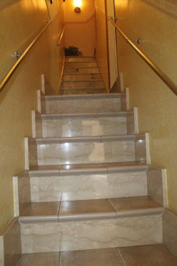 Image No.5-3 Bed Townhouse for sale