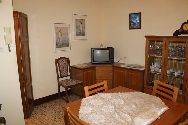 Image No.19-3 Bed Townhouse for sale