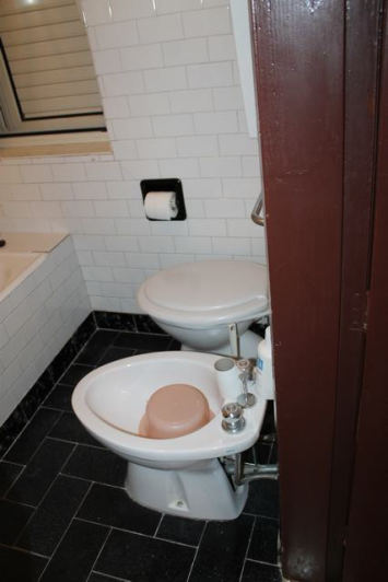 Image No.15-2 Bed Townhouse for sale