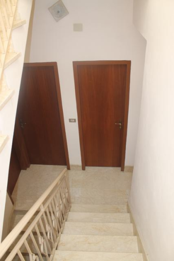 Image No.24-3 Bed Townhouse for sale