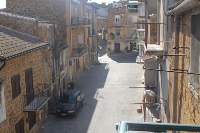 Image No.7-3 Bed Townhouse for sale