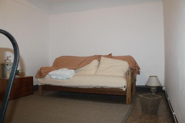 Image No.5-1 Bed House for sale