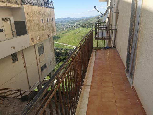 Image No.26-1 Bed Apartment for sale