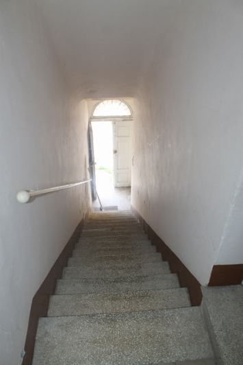 Image No.18-2 Bed Townhouse for sale