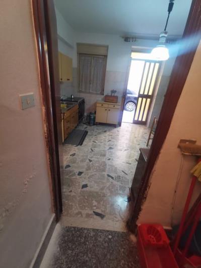 Image No.8-2 Bed Townhouse for sale