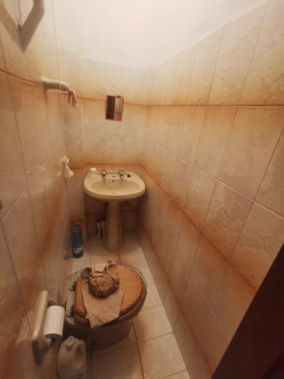 Image No.12-2 Bed Townhouse for sale