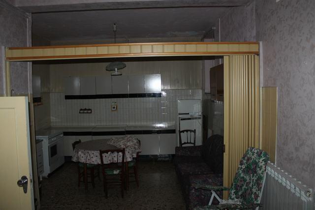 Image No.3-3 Bed Studio for sale