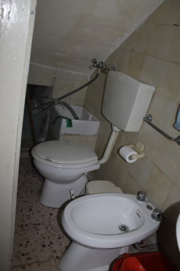 Image No.6-3 Bed Studio for sale