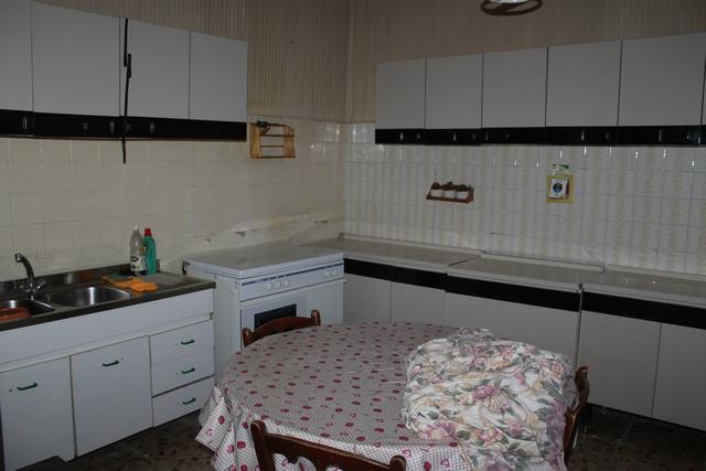 Image No.1-3 Bed Studio for sale