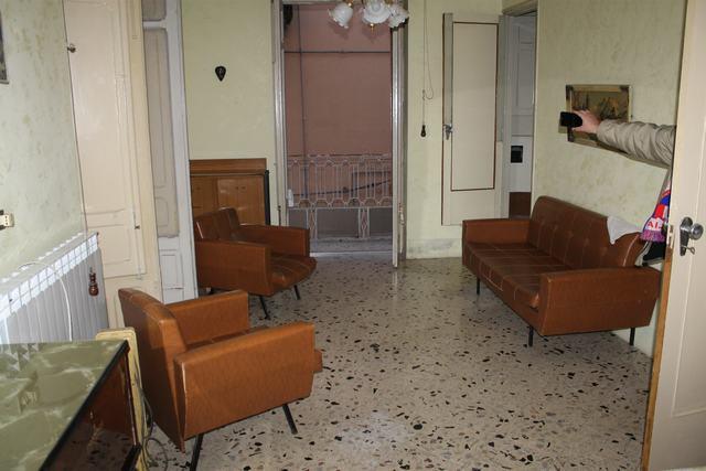 Image No.11-3 Bed Studio for sale