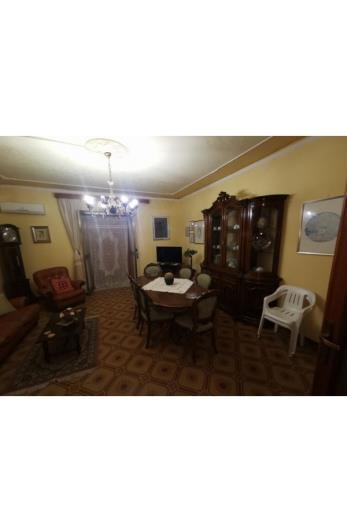 Image No.11-3 Bed Townhouse for sale